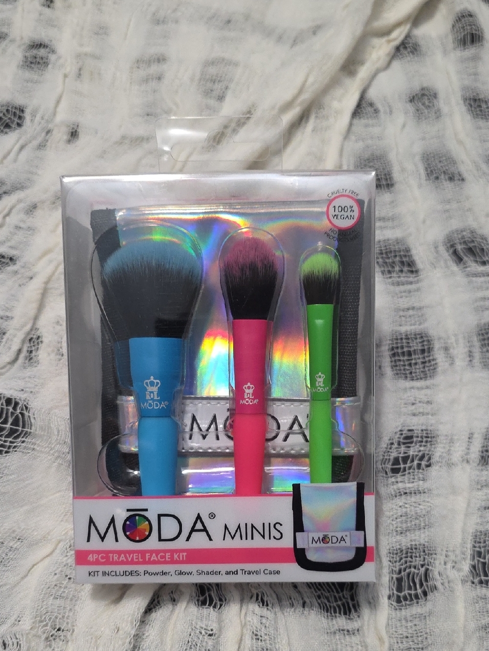 Moda 4pc Travel Face Brush Kit - Blue, Pink & Green Neon